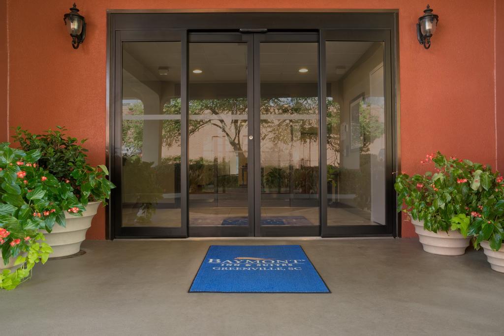 Baymont By Wyndham Greenville Extérieur photo