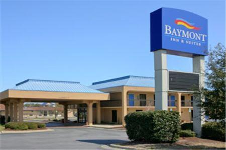 Baymont By Wyndham Greenville Extérieur photo