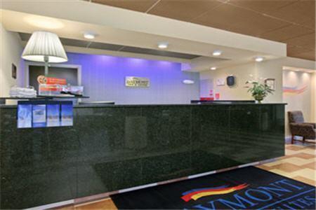 Baymont By Wyndham Greenville Intérieur photo